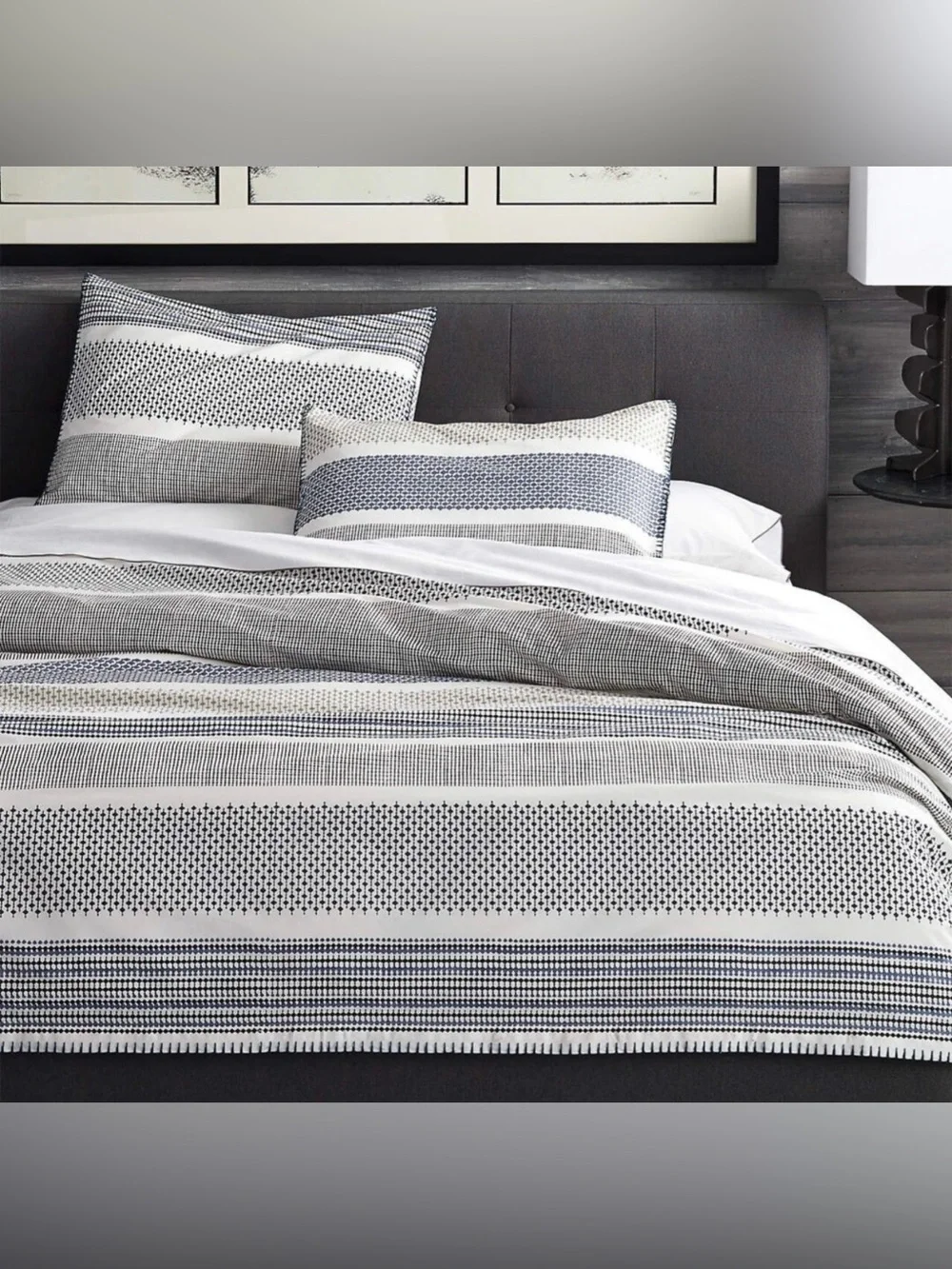 Crate&Barrel Medina Navy and White Geometric Duvet Cover & Shams Set Full/Queen